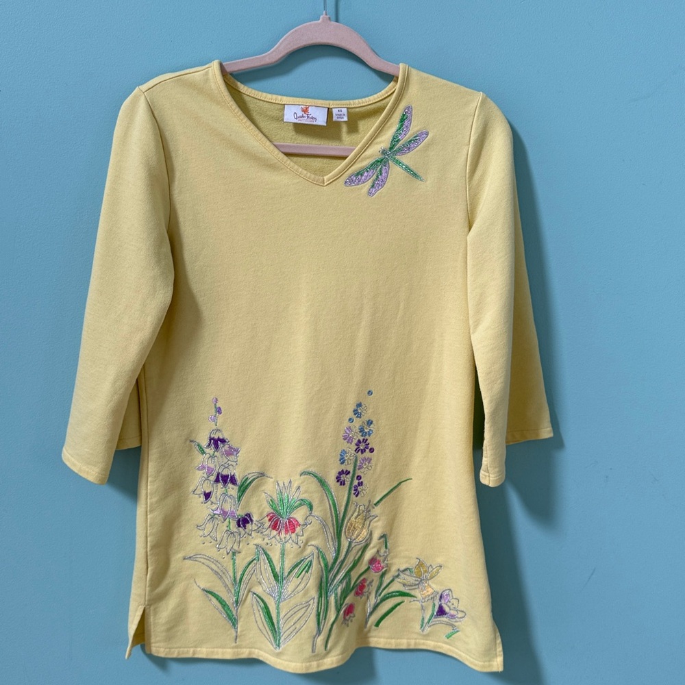 Quacker Factory Embroidered Dragonfly, floral Yellow Tunic Top SZXS